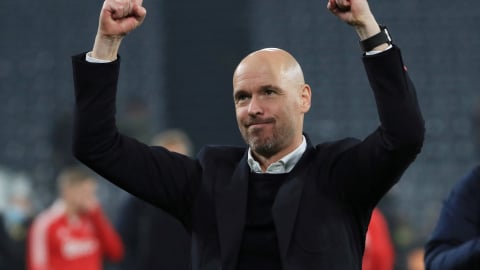 Ten Hag tái xuất, thay thế Xabi Alonso dẫn dắt Leverkusen