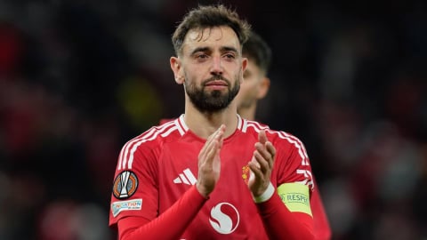 Tương lai nào cho Bruno Fernandes ở MU?