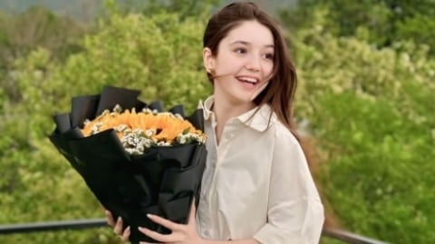 Vừa thổi nến sinh nhật tuổi 17, nữ hot TikToker bị fan cuồng sát hại
