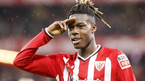 Nico Williams 'bật đèn xanh' với Barca