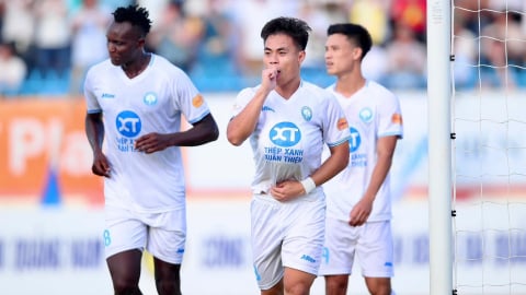 Nam Định chính thức vô địch V.League 2024/25