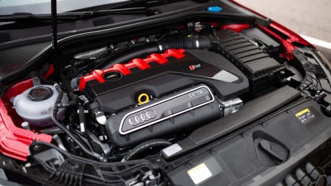 Ô tô điện bán chậm, Audi lùi kế hoạch khai tử xe xăng 