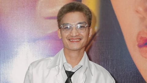 Đại gia đình Mạc Văn Khoa từ Hải Dương lên Hà Nội ủng hộ phim ‘Út Lan: Oán linh giữ của’