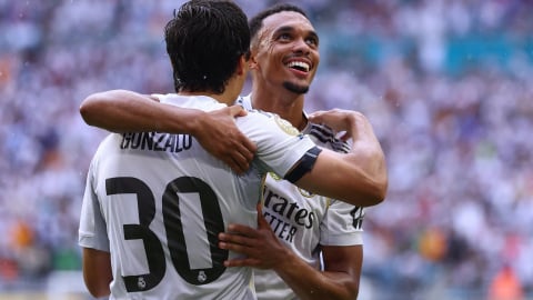 Real Madrid đánh bại Juventus, tiến vào tứ kết Club World Cup 2025