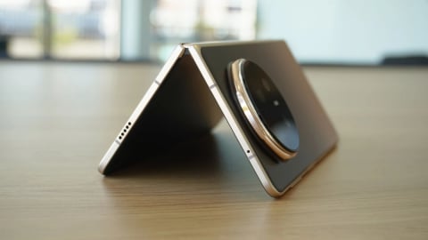 Honor ra mắt điện thoại gập mỏng nhất thế giới 