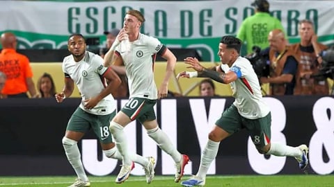  Giá vé trận Chelsea - Fluminense rẻ hơn một cốc bia 