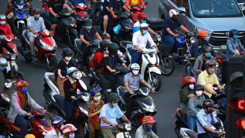 Hà Nội nghiên cứu tăng phí trước bạ, đăng ký xe xăng từ quý III/2025  