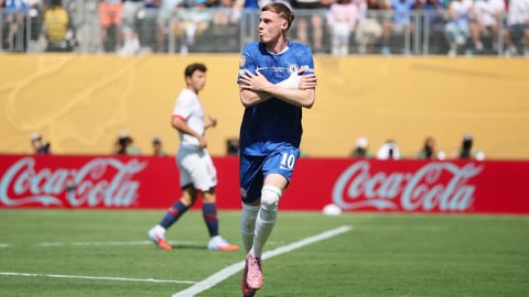 Cole Palmer: Cánh chim đầu đàn đưa Chelsea lên đỉnh thế giới