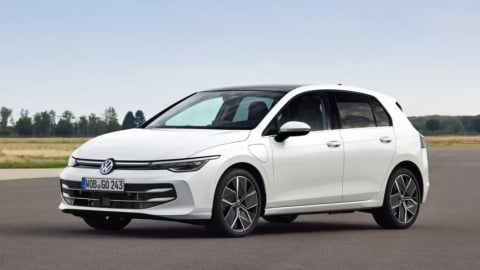 Volkswagen Golf sắp mở bán tại Việt Nam, giá dự kiến 1,2 tỷ đồng 