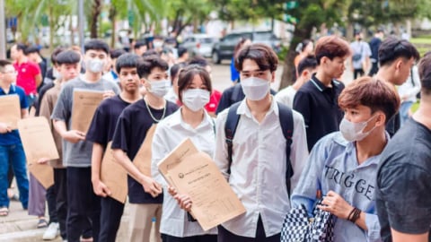 Hà Nội: Sát nút hạn cuối nộp lệ phí xét tuyển đại học 2025