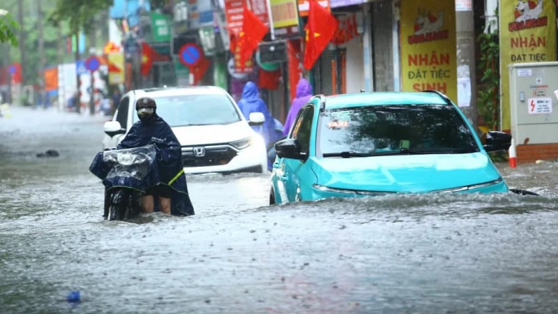 Rủi ro hỏng hóc khi lái xe điện qua vùng ngập nước 