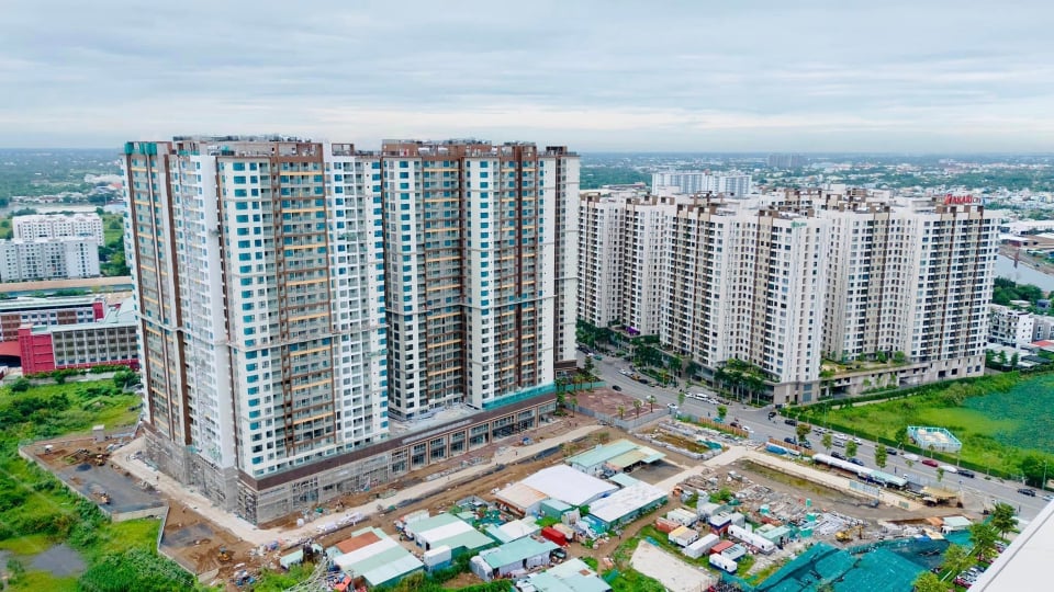 Danh Khôi: Kinh doanh 'lẹt đẹt', nợ thuế nhưng thù lao lãnh đạo vẫn tăng mạnh
