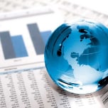 Việt Nam dần khẳng định vị thế kinh tế qua FDI và OFDI