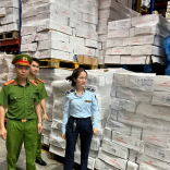 Hà Nội: Phát hiện gần 16 tấn thực phẩm quá hạn hơn 1 năm