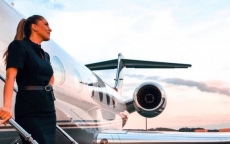 Tiết lộ 'sốc' của tiếp viên hàng không trên những chuyến bay phục vụ khách VIP