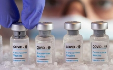Anh bắt đầu tiêm phòng vaccine COVID-19 hàng loạt