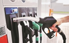 Giá xăng, dầu đồng loạt tăng hơn 300 đồng/lít