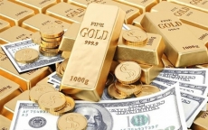 Vàng, USD diễn biến thất thường, nên 'ôm' gì lúc này?