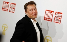 Elon Musk mất vị trí người giàu thứ hai thế giới