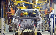 Doanh nghiệp sản xuất ôtô trong nước có thể được gia hạn nộp thuế