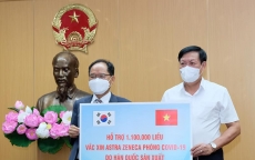 Việt Nam tiếp nhận gần 2 triệu liều vaccine AstraZeneca từ Ba Lan và Hàn Quốc