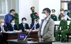 Cựu Phó Tổng cục trưởng Tình báo Nguyễn Duy Linh chấp nhận bản án 14 năm tù
