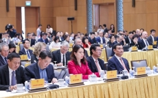 Thủ tướng Phạm Minh Chính chủ trì hội nghị gặp mặt cộng đồng doanh nghiệp đầu tư nước ngoài