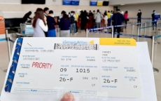 Yêu cầu xử phạt hãng bay tăng giá vé trái quy định