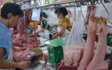 Thí điểm mô hình chợ bán thực phẩm “sạch” ở Bến Thành và Hóc Môn