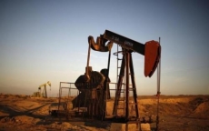 Thị trường dầu mỏ: Nhà đầu tư đẩy mạnh hoạt động chốt lời