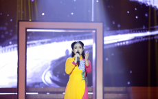 'Thiên thần Bolero' Quỳnh Trang hát quên lời vẫn vào top 4 Bolero