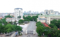 Đại học Việt Nam... lọt sổ