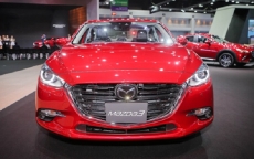 Mazda3 2018 bất ngờ được trang bị camera 360, cả bản sedan và hatchback
