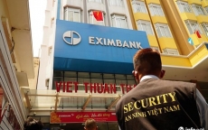 Khách hàng mất gần 300 tỷ tiền tiết kiệm: Eximbank công bố thông tin bất thường