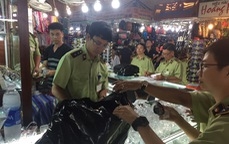 Rầm rộ kiểm tra hàng giả tại chợ Bến Thành