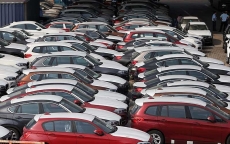 Bí ẩn chủ lô hàng 256 ô tô BMW bị ‘bỏ quên’ ở cảng