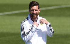 HLV Iceland giăng 'thiên la địa võng' khóa chân Messi