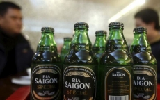 Người Việt uống bia Sài Gòn 'trả nợ' cho tỷ phú Thái