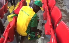 Hành động đẹp của cổ động viên Senegal tại World Cup 2018
