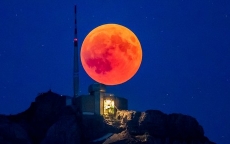 Một số hình ảnh 'trăng máu' và nguyệt thực toàn phần trên thế giới