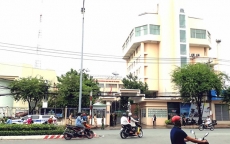 'Ngáo đá' ôm bình gas lao vào “tấn công” Trung tâm TH Việt Nam tại Cần Thơ