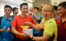 Chủ tịch Asanzo thưởng nóng cho Olympic Việt Nam 25.000 USD
