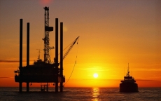 Giá dầu thế giới 13/10: Theo đà phục hồi của chứng khoán, giá dầu tăng nhẹ