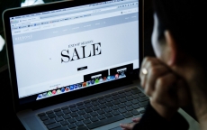Doanh số bán hàng trực tuyến ngày Black Friday đạt kỷ lục 6.22 tỷ USD tại Mỹ
