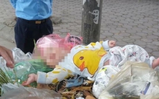 Phát hiện bé trai bị bỏ rơi trong thùng rác ven đường