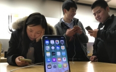 Tòa án Trung Quốc ra phán quyết cấm bán loạt iPhone