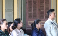Bà Chu Thị Bình rút 245 tỉ đồng tại Eximbank