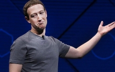 Dừng bán cổ phiếu, CEO Facebook thực sự muốn gì?