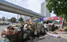 Bãi rác Nam Sơn bị người dân phong tỏa, Hà Nội có nguy cơ ùn ứ rác