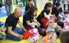 Sẻ chia yêu thương cho trẻ mồ côi tại chùa Kỳ Quang II